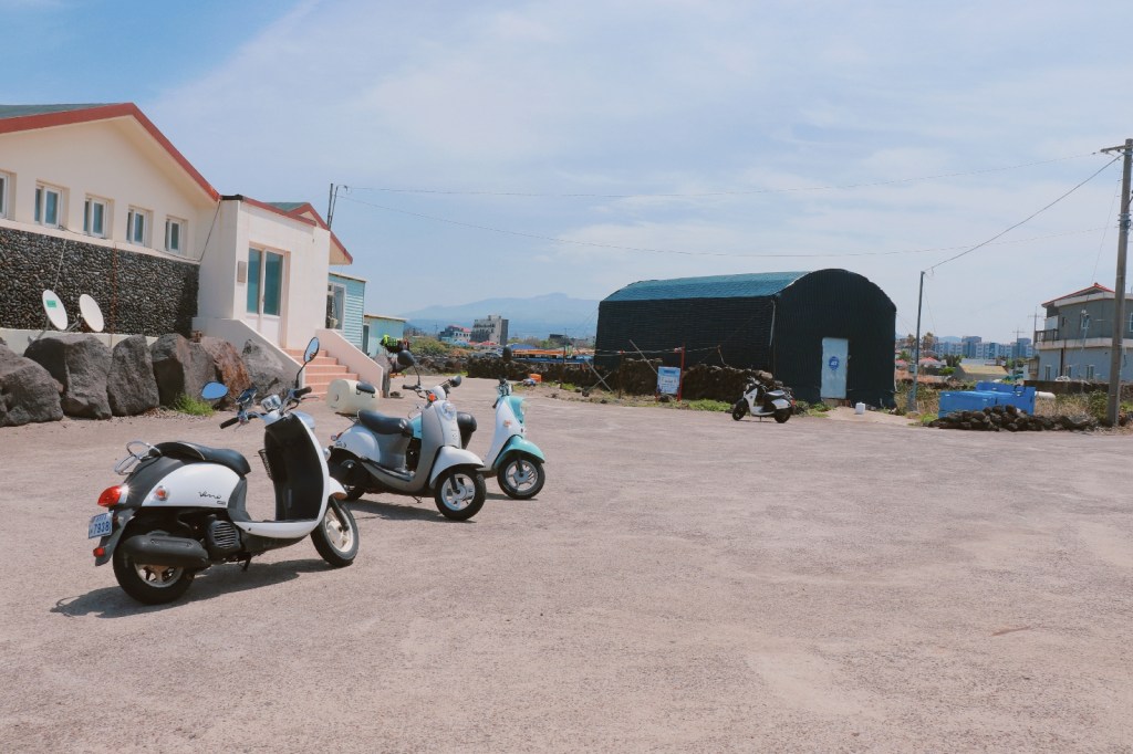 Feel the Breeze: A Perfect Day on Jeju’s Coastal Roads with ‘Scooter&nbsp;Story’